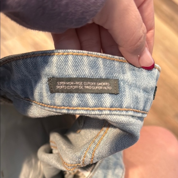 Blue Jean Shorts with Asymmetrical Patchwork and Frayed Hem Wild Fable High rise - Picture 4 of 4